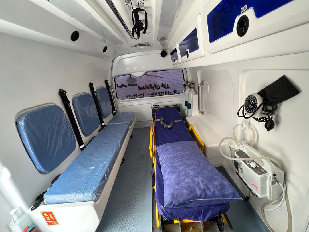 آمبولانس شبانه روزی امدادگران خزر در رشت